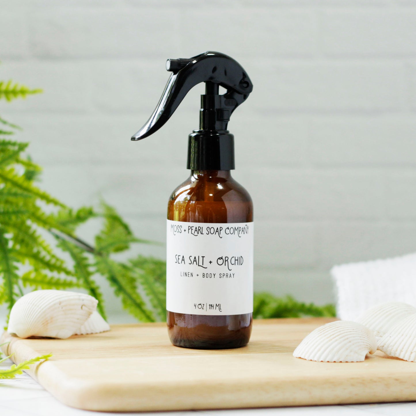 LINEN + BODY SPRAY Moss + Pearl Soap Company