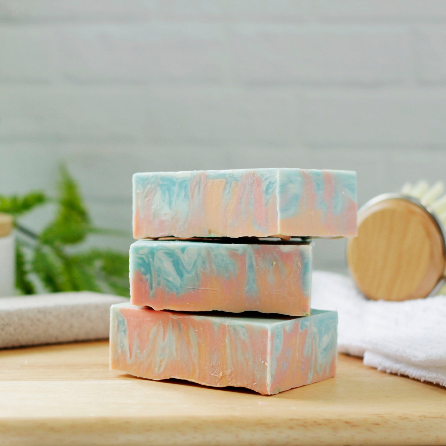 Summer Peach Moss + Pearl Soap Company