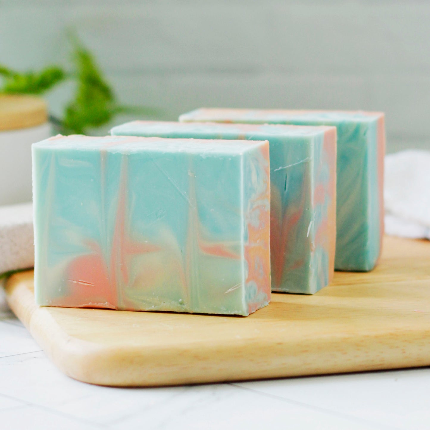 Summer Peach Moss + Pearl Soap Company