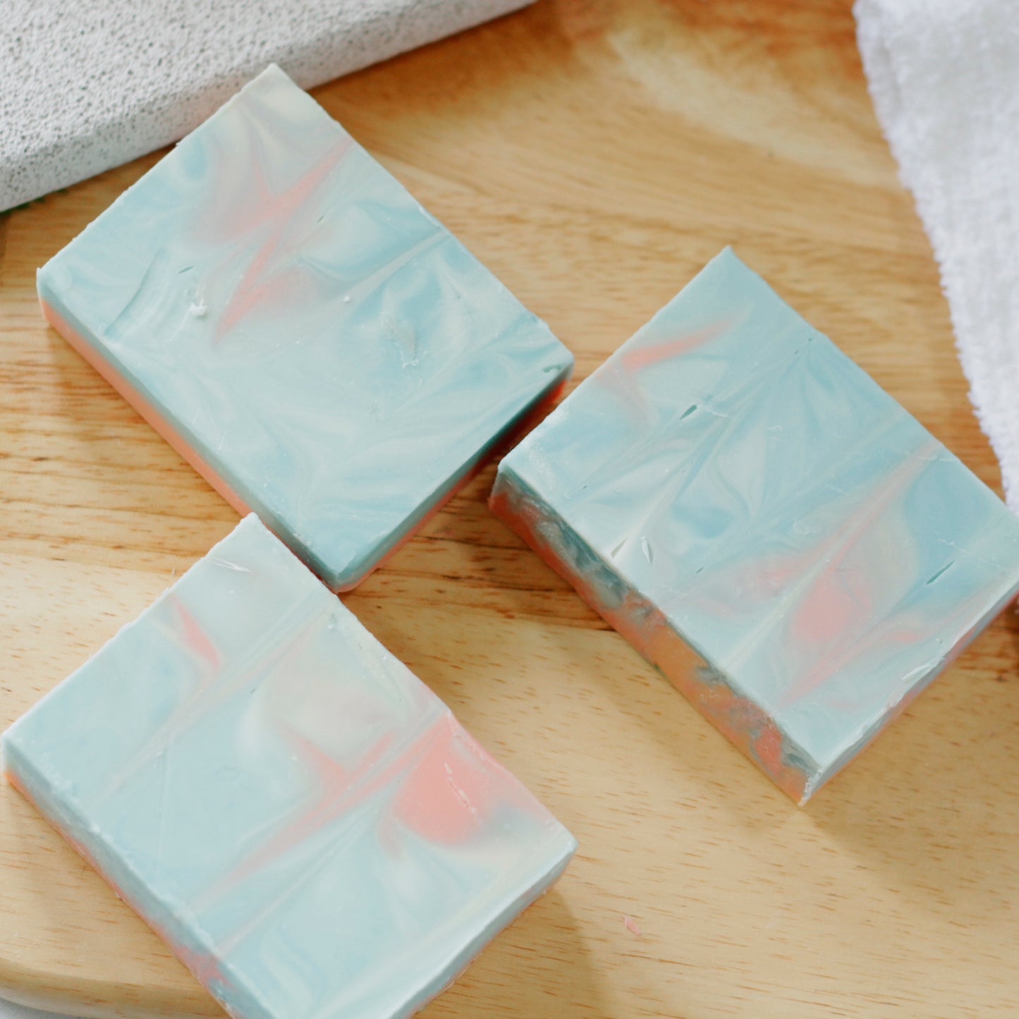 Summer Peach Moss + Pearl Soap Company