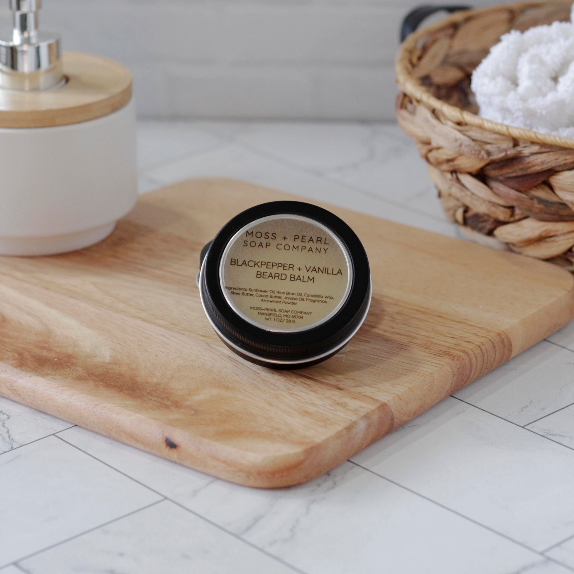BLACKPEPPER + VANILLA Moss + Pearl Soap Company