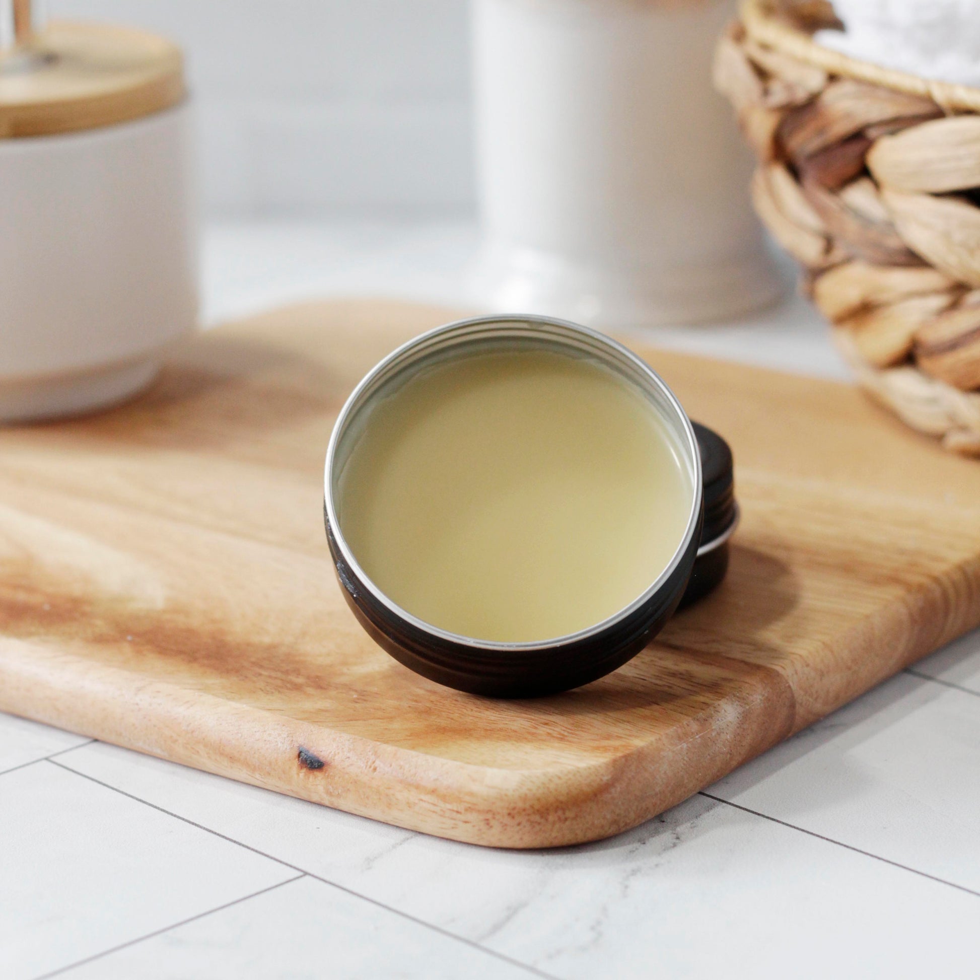 OAKMOSS + AMBER BEARD BALM Moss + Pearl Soap Company