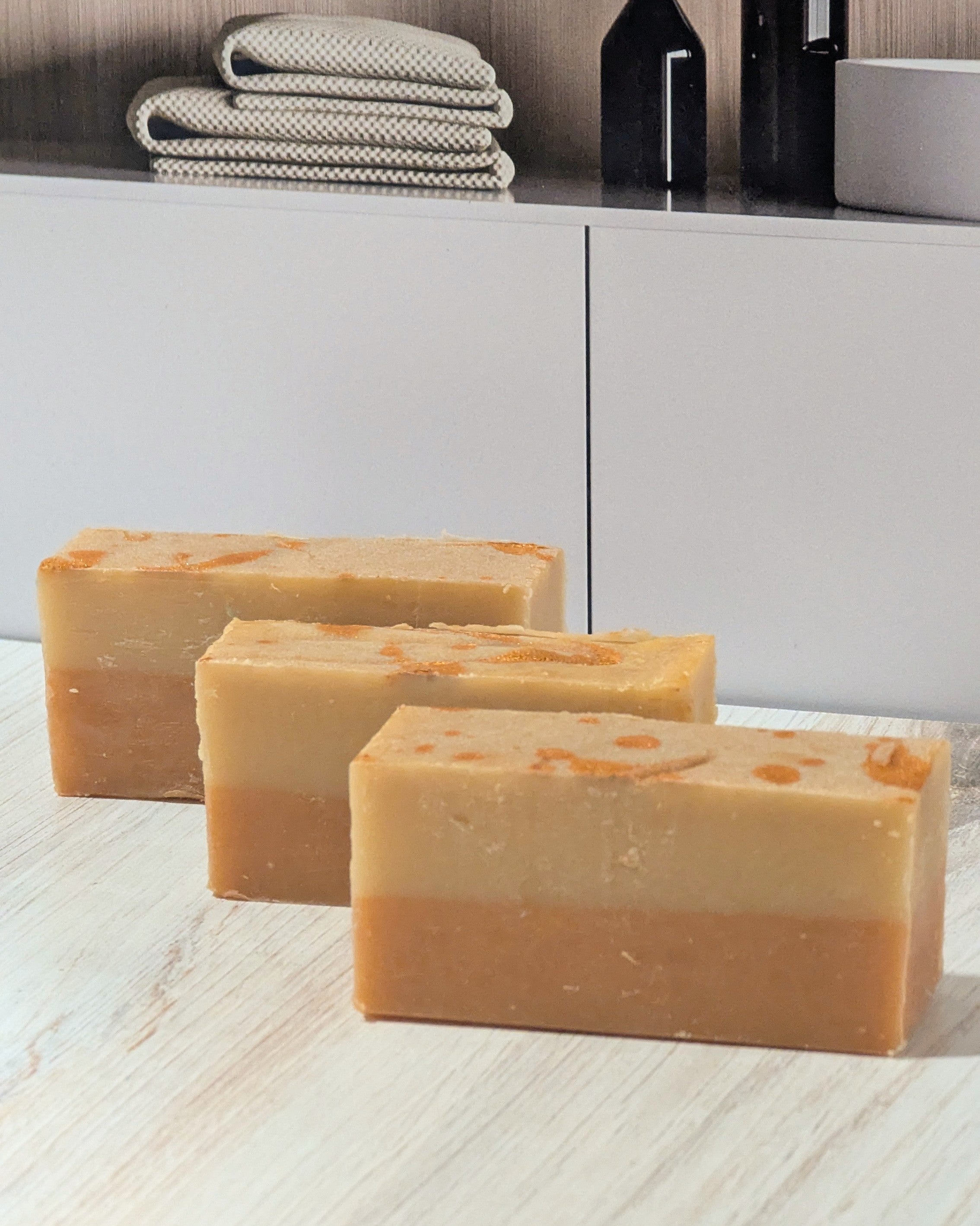 OATMEAL and HONEY Moss + Pearl Soap Company