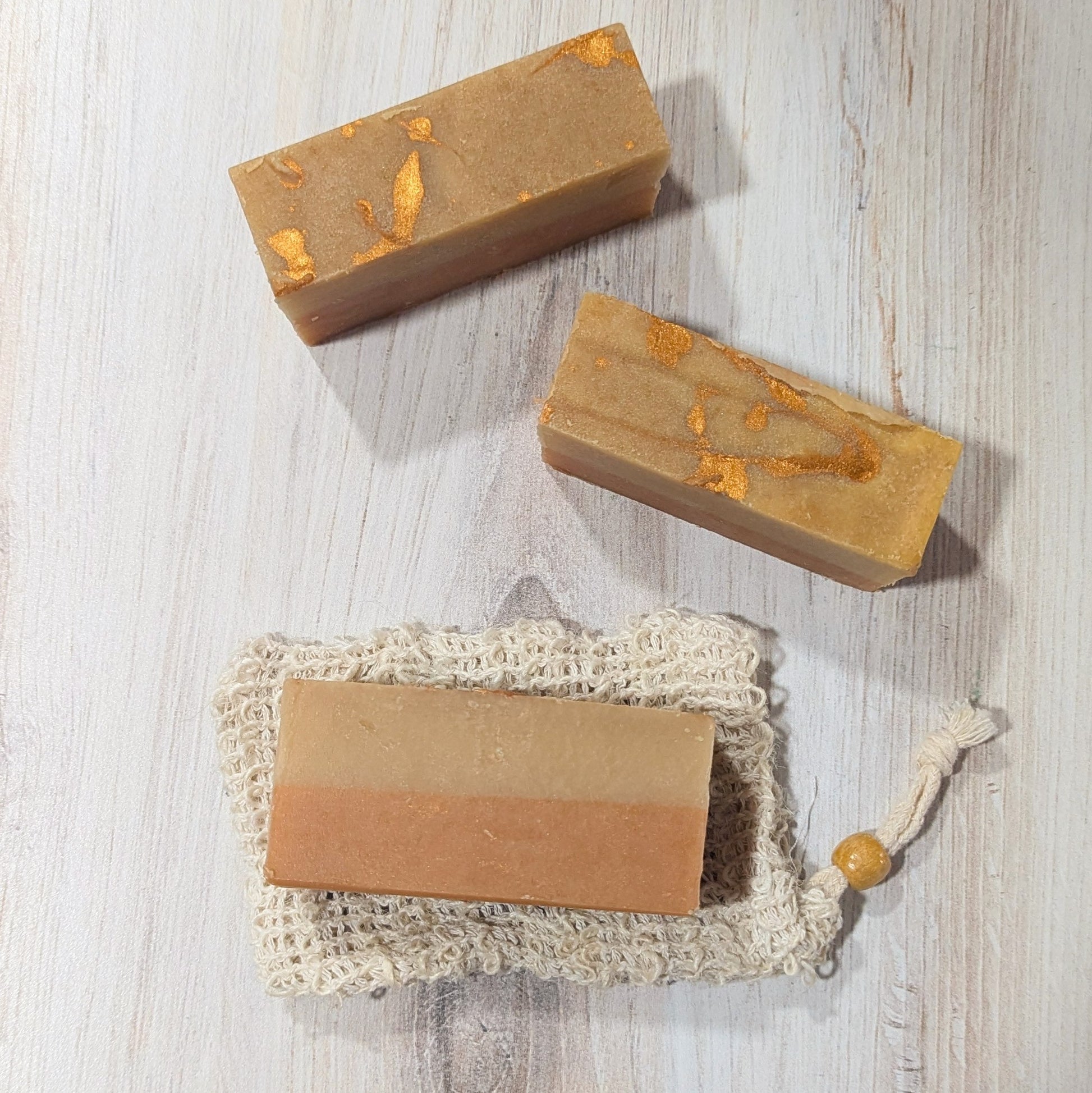 OATMEAL and HONEY Moss + Pearl Soap Company